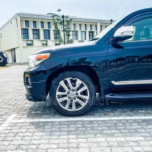 Toyota Land Cruiser Sahara ZX V8 2015