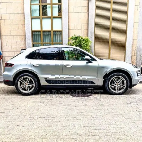 Porsche Macan 2.0T 2017