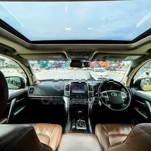 Toyota Land Cruiser Sahara ZX V8 2015