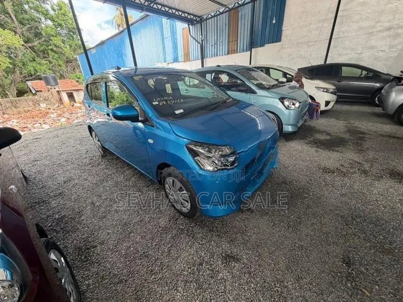 Daihatsu Mira X 2025