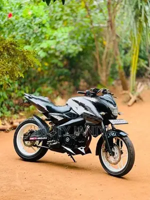 Bajaj Pulsar NS200 Ns 200 2012