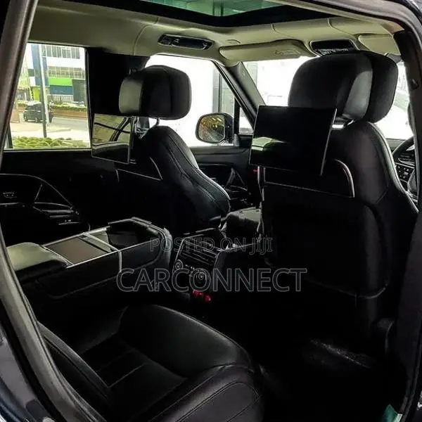 Land Rover Range LWB Comfort Plus 2026