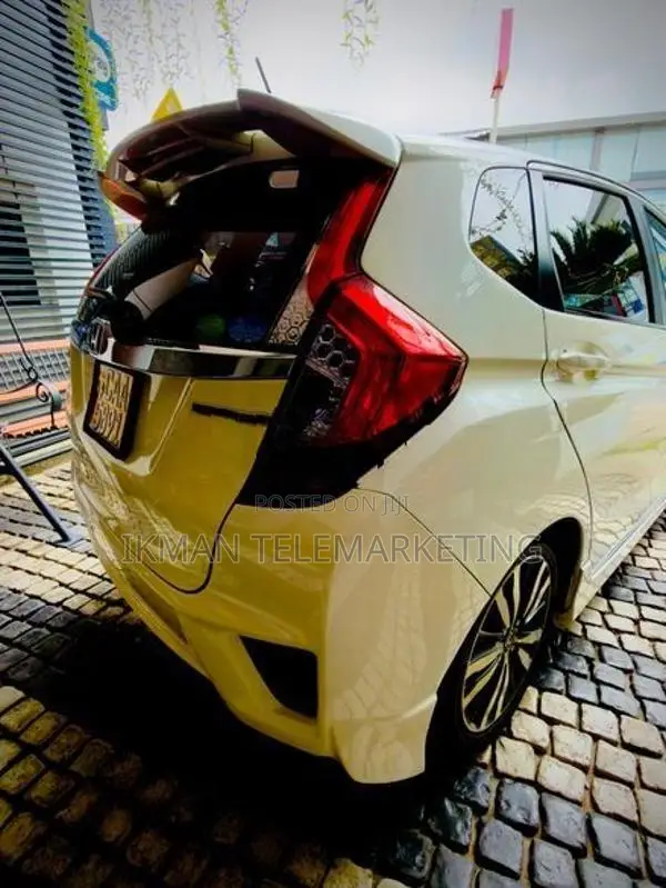 Honda Fit GP5 S Grade 2014