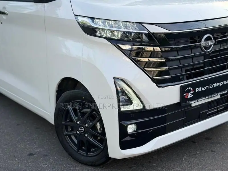Nissan ROOX HIGHWAY STAR X Urban Chrome 2024