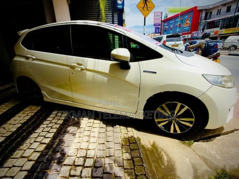 Honda Fit GP5 S Grade 2014