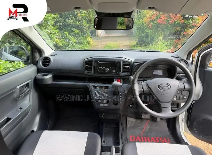 Daihatsu Mira L 2025