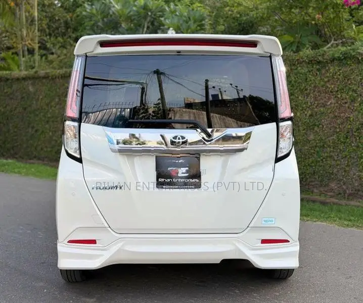 Toyota Roomy Custom G Body Kit 2024