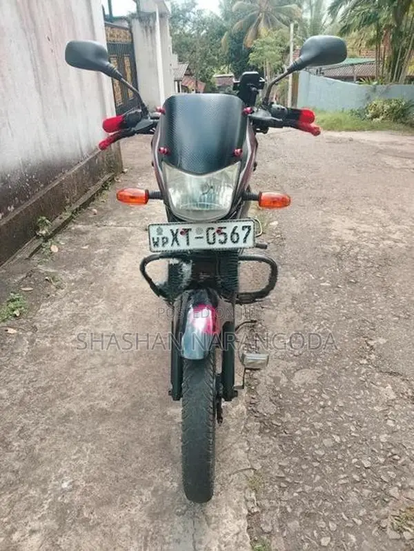 Bajaj Platina 100 2011