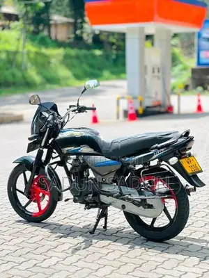 Bajaj Platina 100 2011