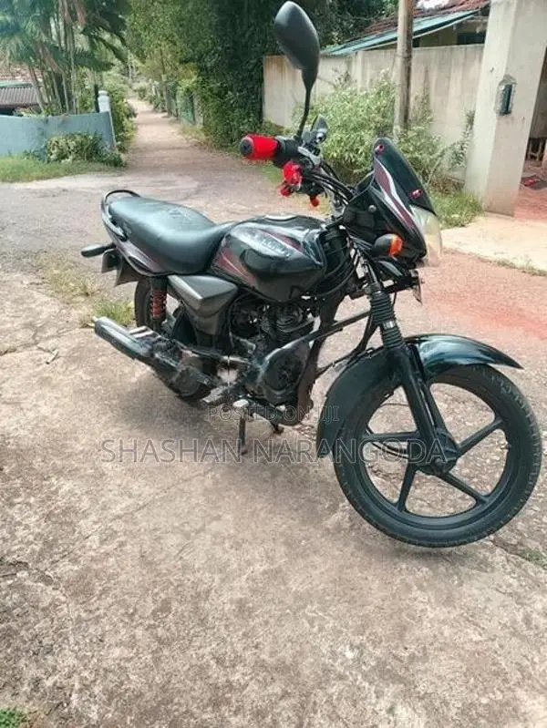 Bajaj Platina 100 2011
