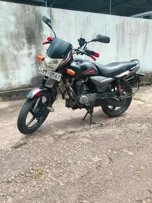Bajaj Platina 100 2011