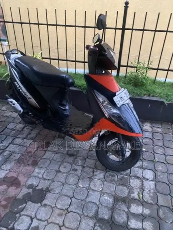 TVS Streak 2012