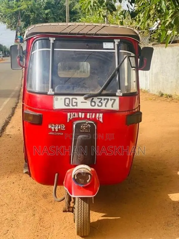 Bajaj RE Three Wheeler 2006