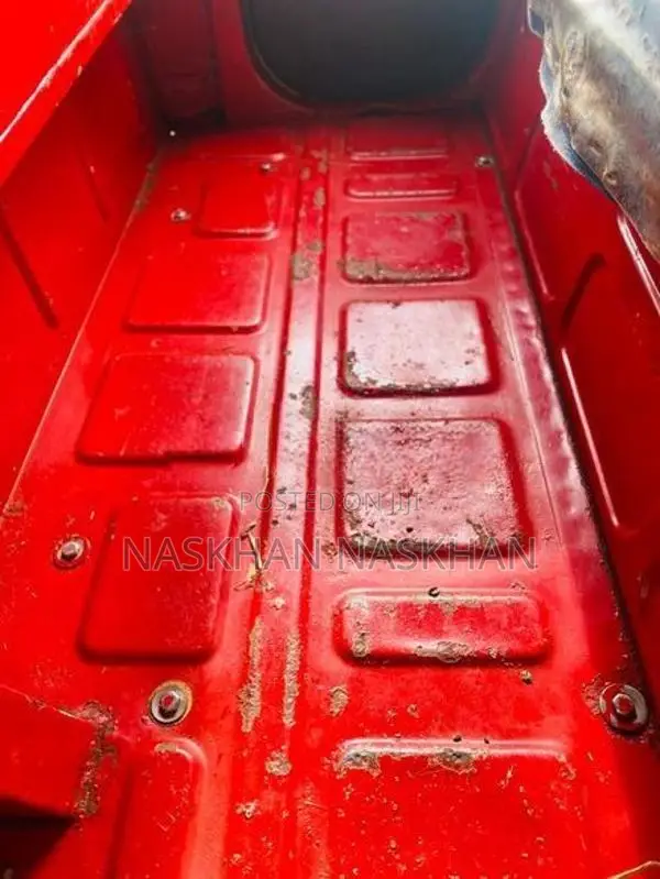Bajaj RE Three Wheeler 2006