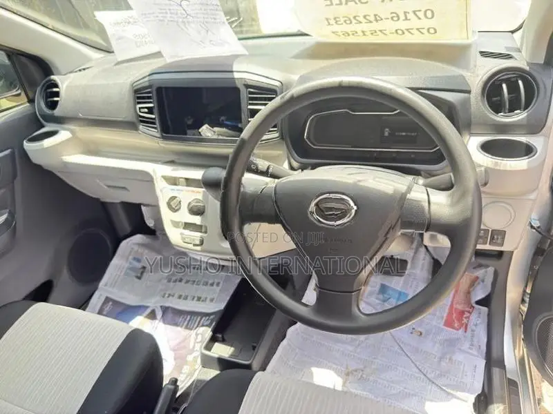 Daihatsu Mira 2025