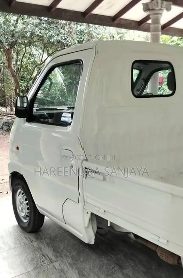 Suzuki Carry DA 52T 2001