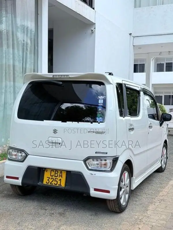 Suzuki Wagon R Stingray 2018