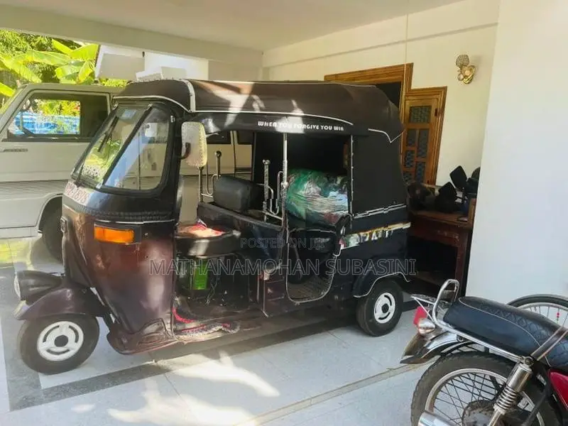 Bajaj RE 1998