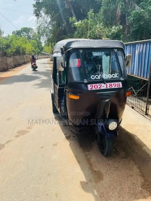Bajaj RE 1998