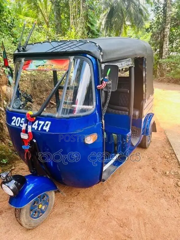 Bajaj RE 1998