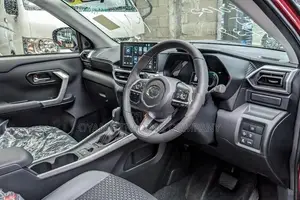 Daihatsu Rocky Premium G Hyb 2026
