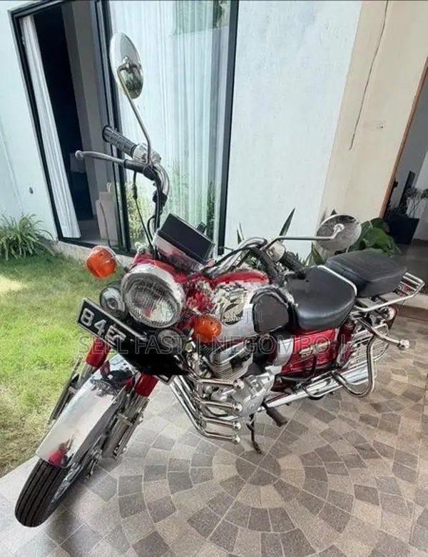 Honda CD 200 Road Master 1980