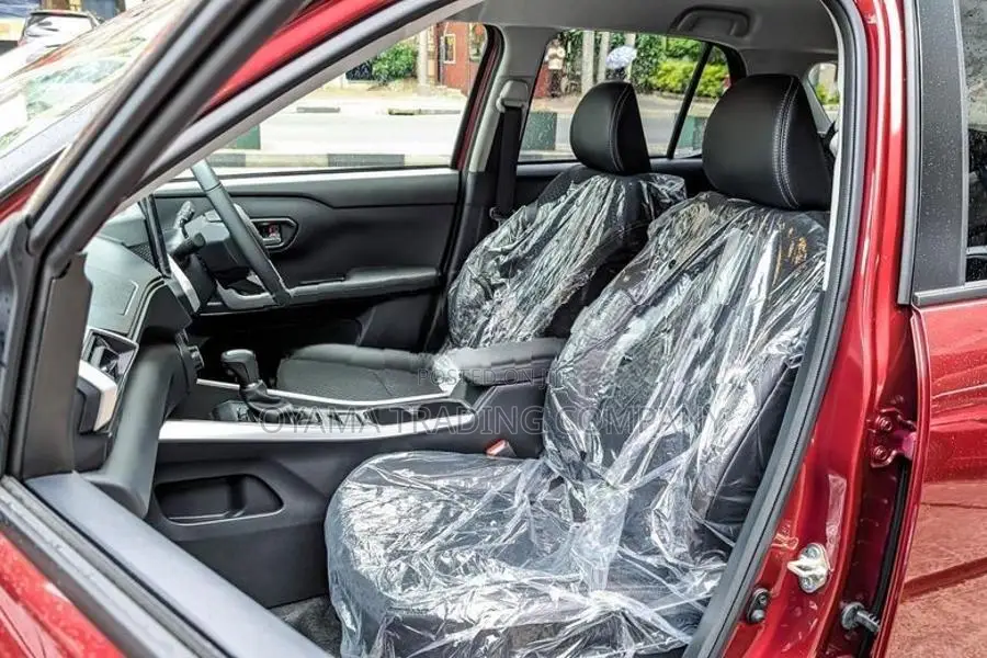 Daihatsu Rocky Premium G Hyb 2026