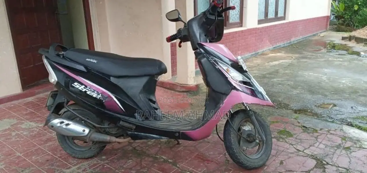 TVS Streak 2013