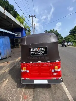 Bajaj RE 2006