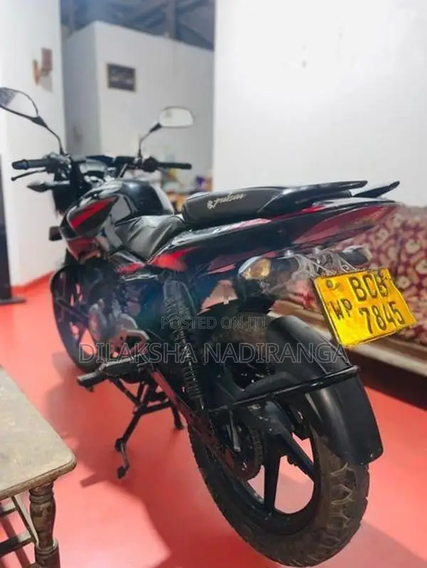Bajaj Pulsar 135 2015