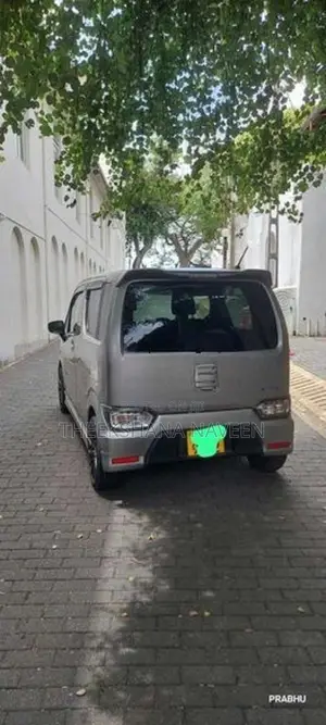Suzuki Wagon R Stingray 2018