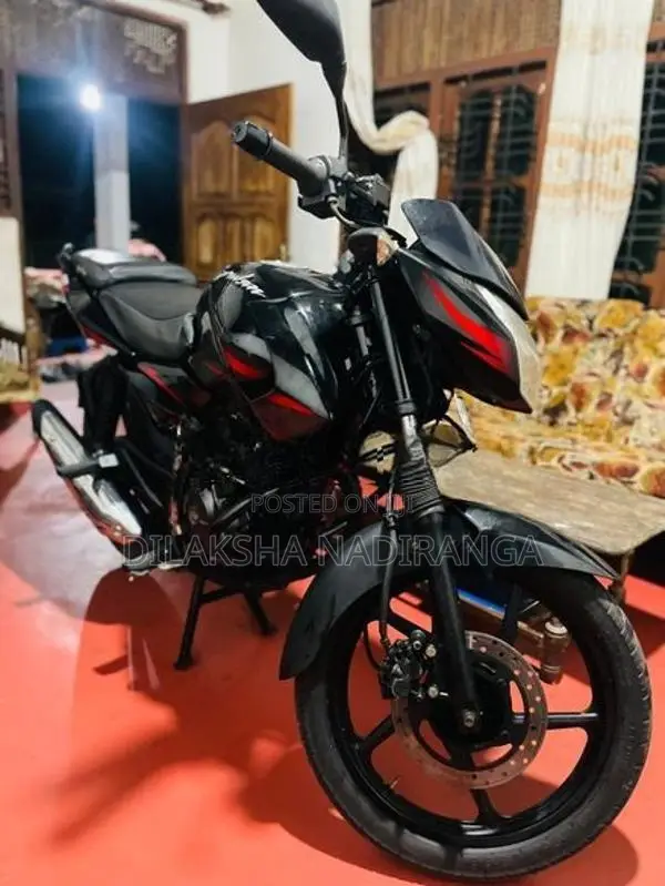 Bajaj Pulsar 135 2015