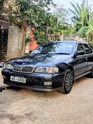 Nissan Sunny 1998