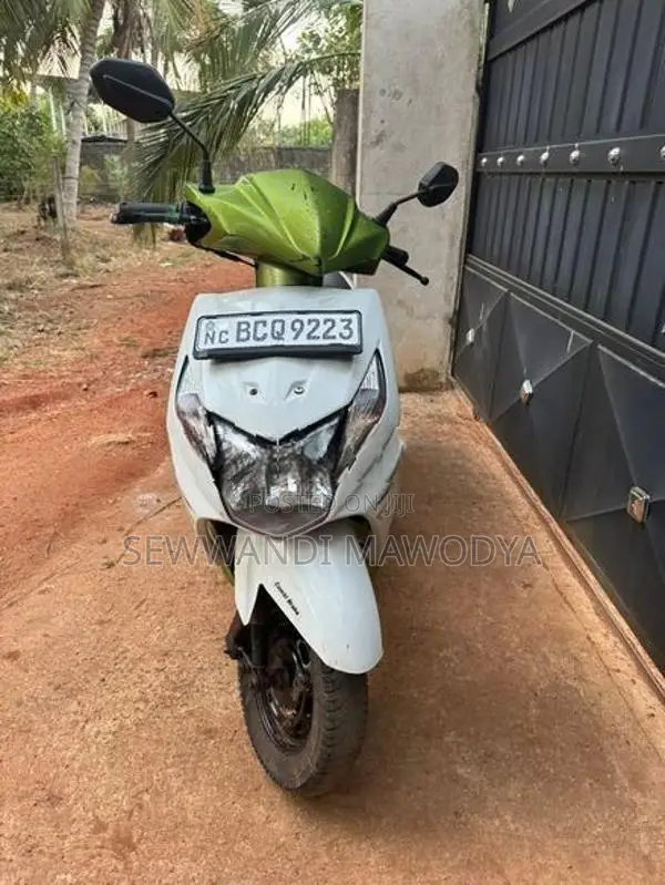 Honda Dio 2015