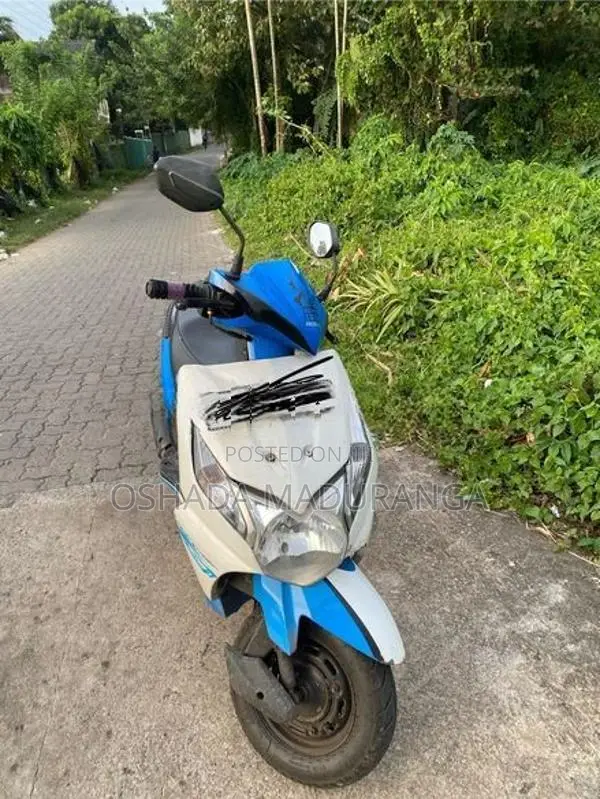 Honda Dio 2015