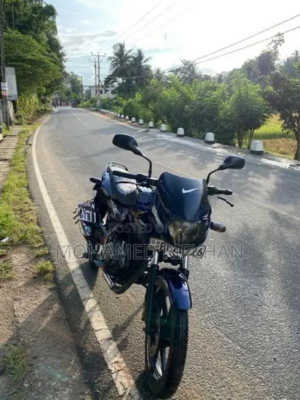 Bajaj Pulsar 150 2017