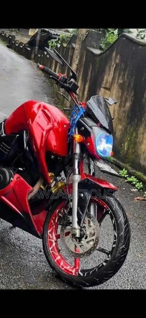 Yamaha FZS V1 2010