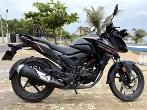 Honda X-Blade 2018