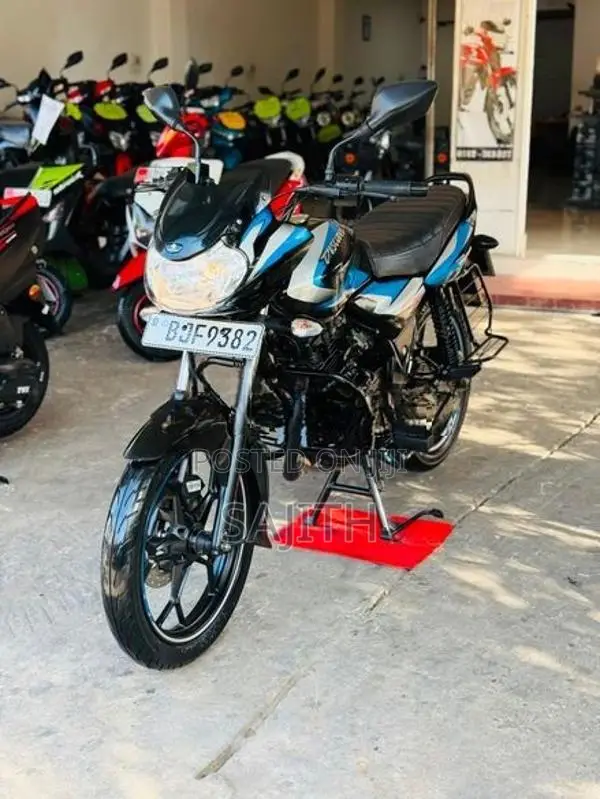 Bajaj Discover 125 2024