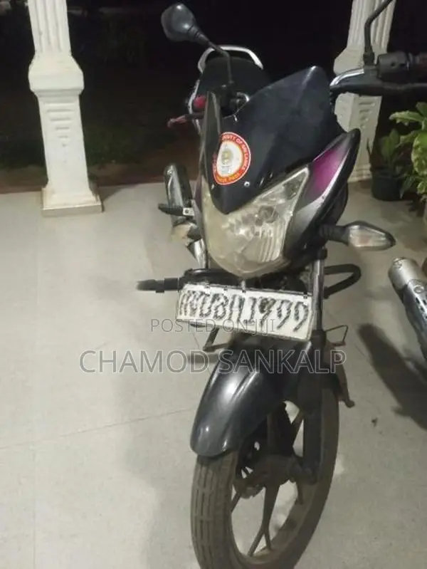 Bajaj Discover 125 2013