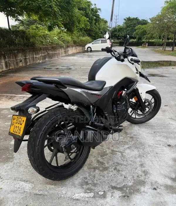 Honda CB Hornet 160R 2018