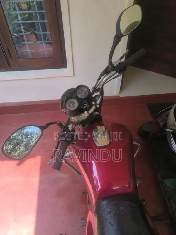 TVS Star Sport 2005