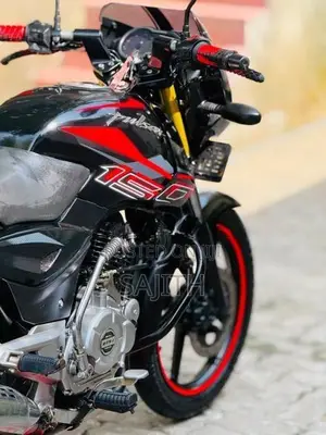 Bajaj Pulsar 150 2015