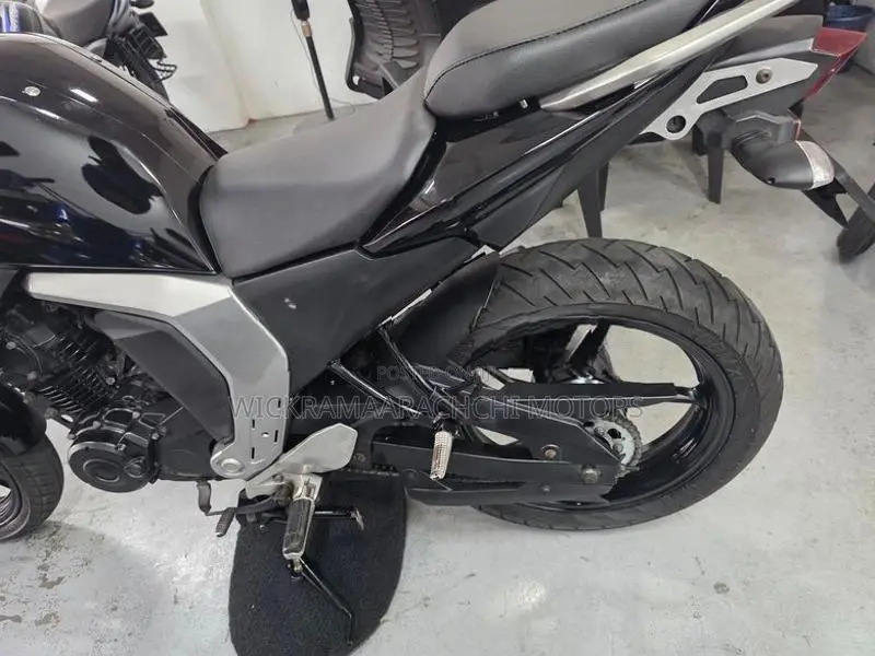Yamaha FZs V2 2019