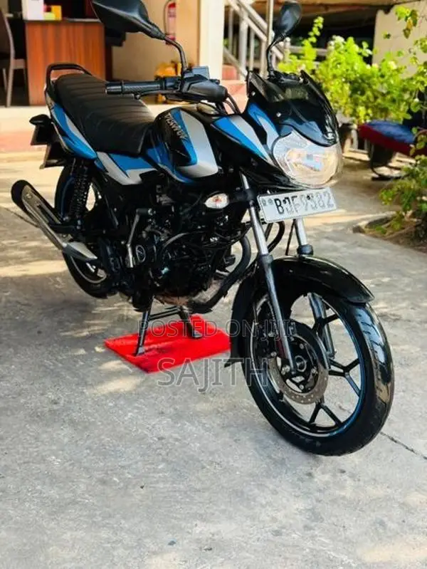 Bajaj Discover 125 2024