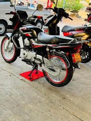 Bajaj CT100 2008