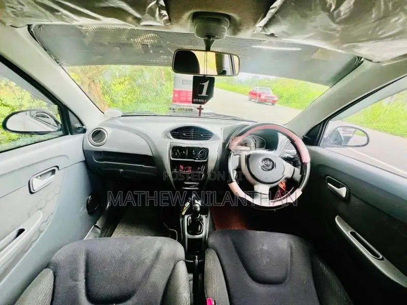 Suzuki Alto 2015