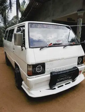 Mitsubishi L300 1984