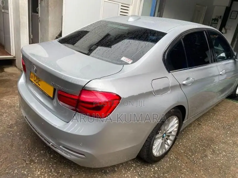BMW 318i 2016