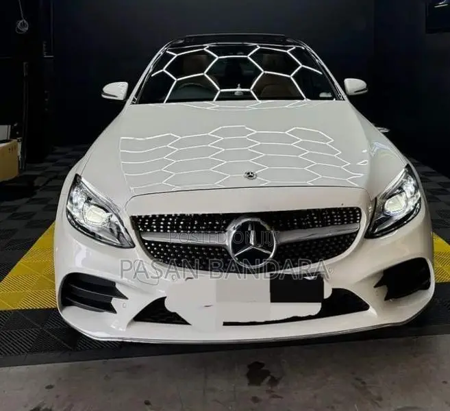 Mercedes Benz C200 Premium Plus Spec 2018